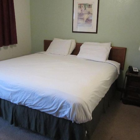 Budget Inn Ballinger Экстерьер фото